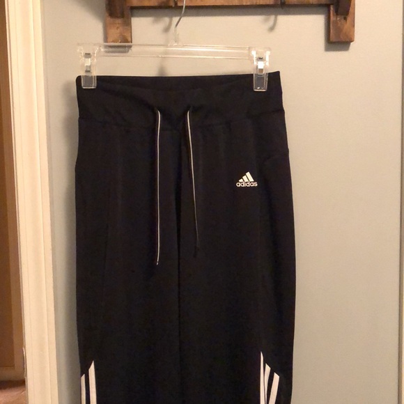 Adidas Sweatpants - Picture 4 of 7